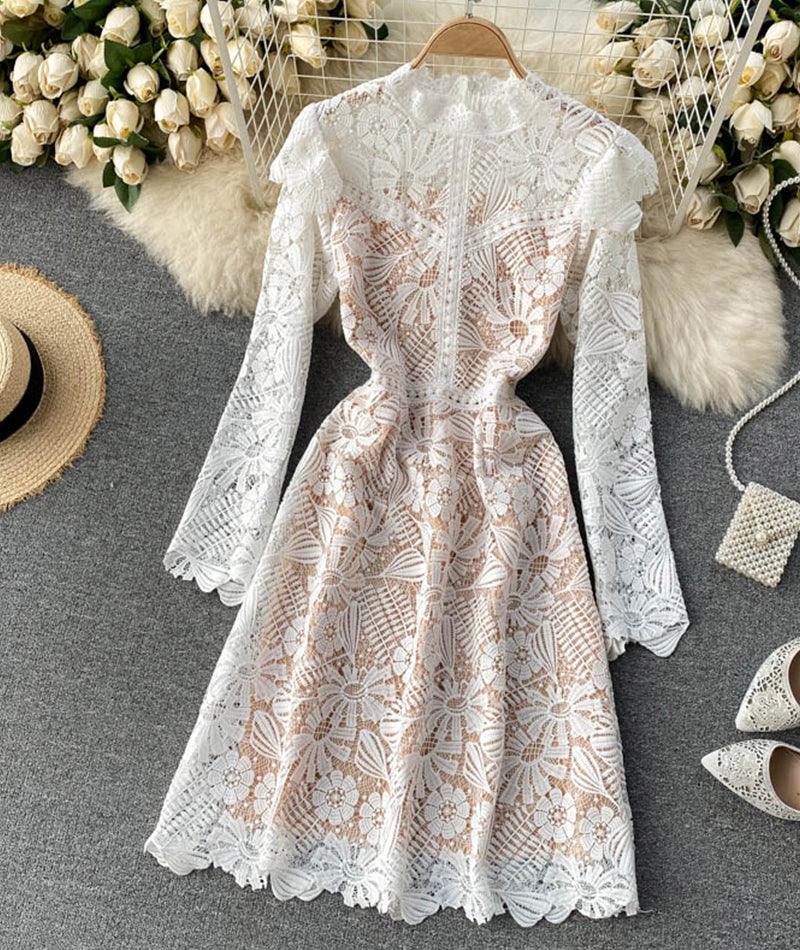 A-Linien-Spitzenkleid mit langen Ärmeln 920