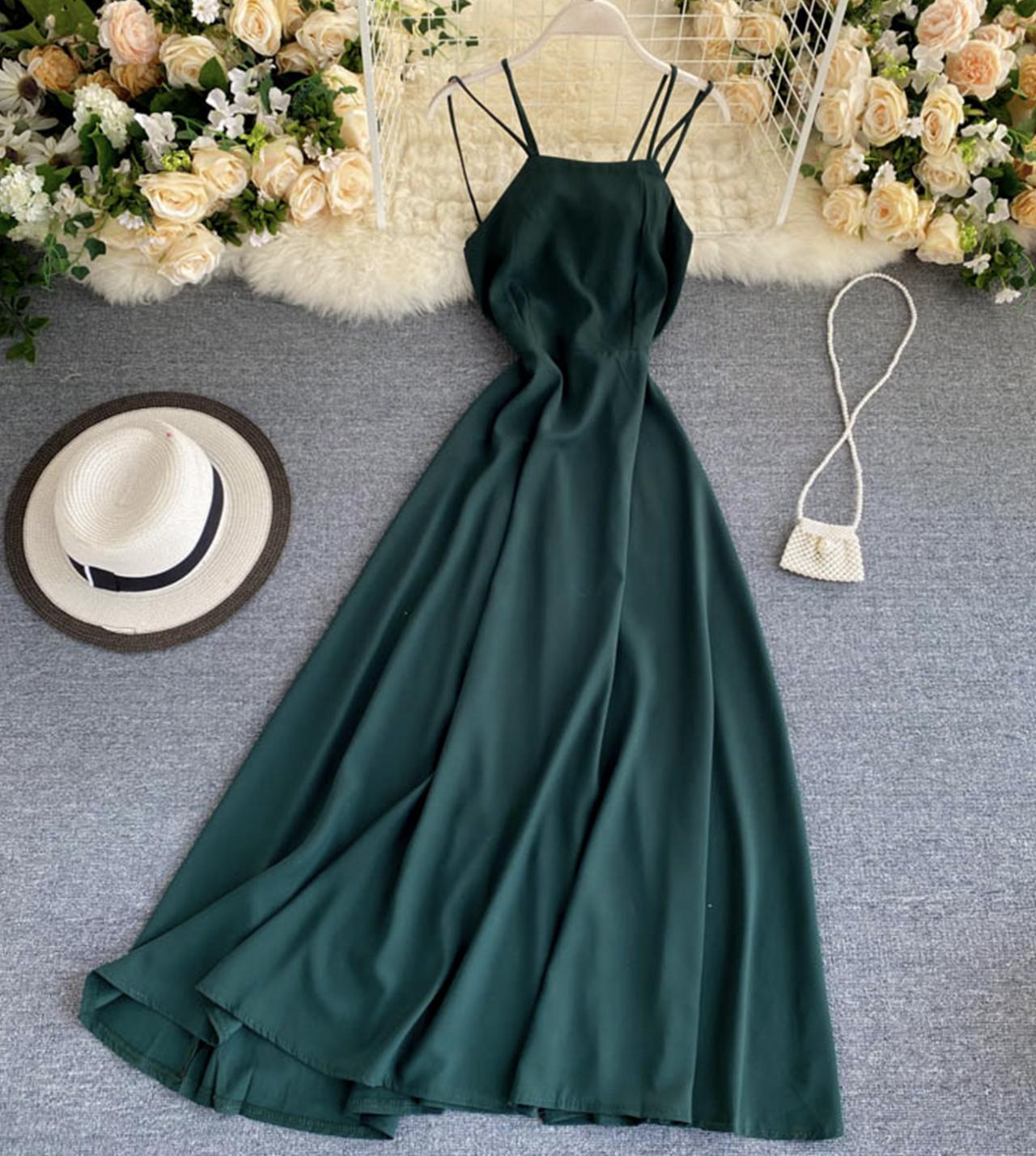 Simple A line backless dress 772