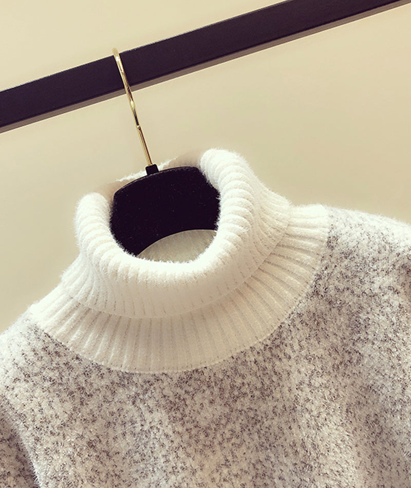 Pull mignon à col roulé 123