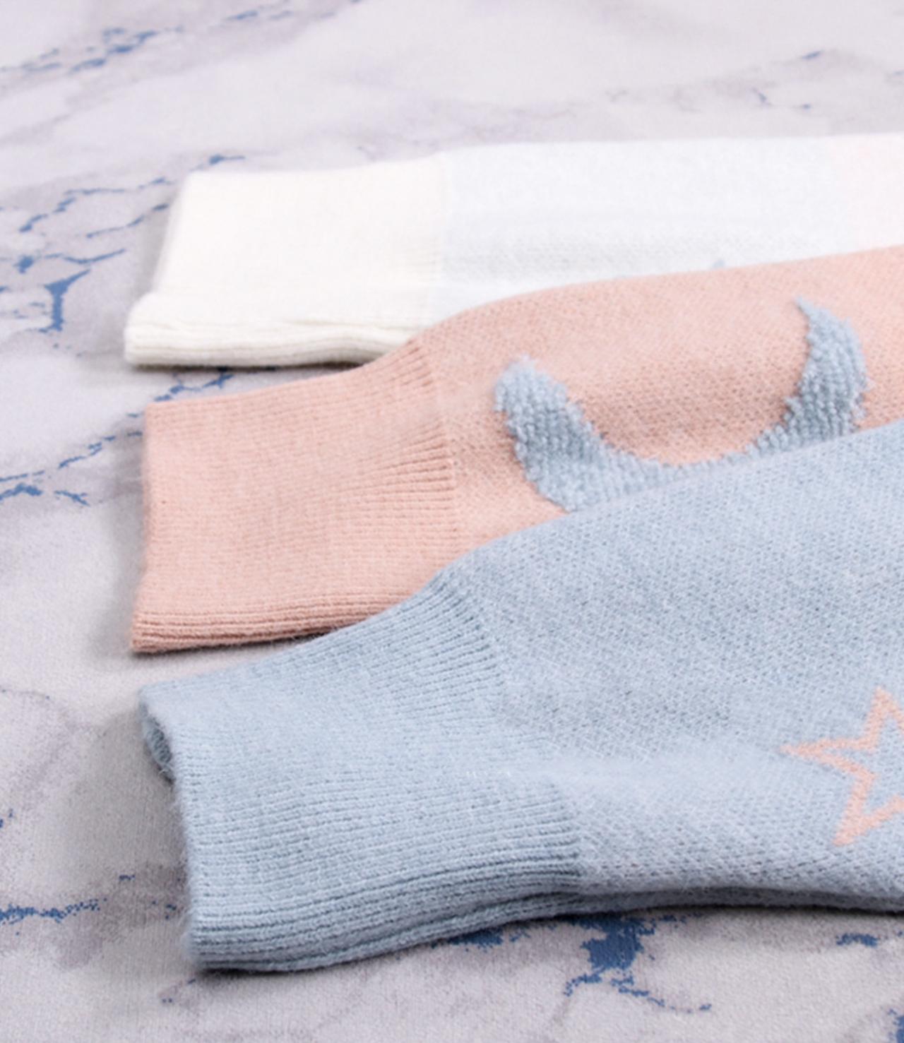 Süßer Pullover mit Sternenmond und langen Ärmeln 032