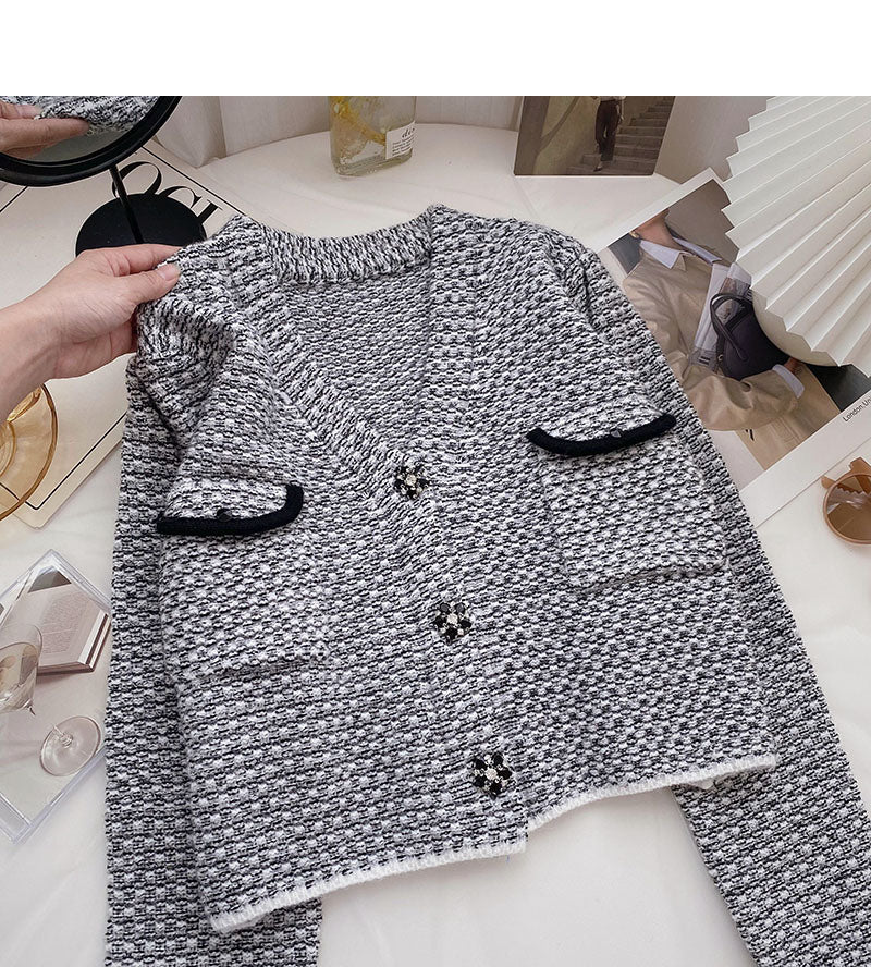 Small fragrance retro red sweater cardigan female 6126