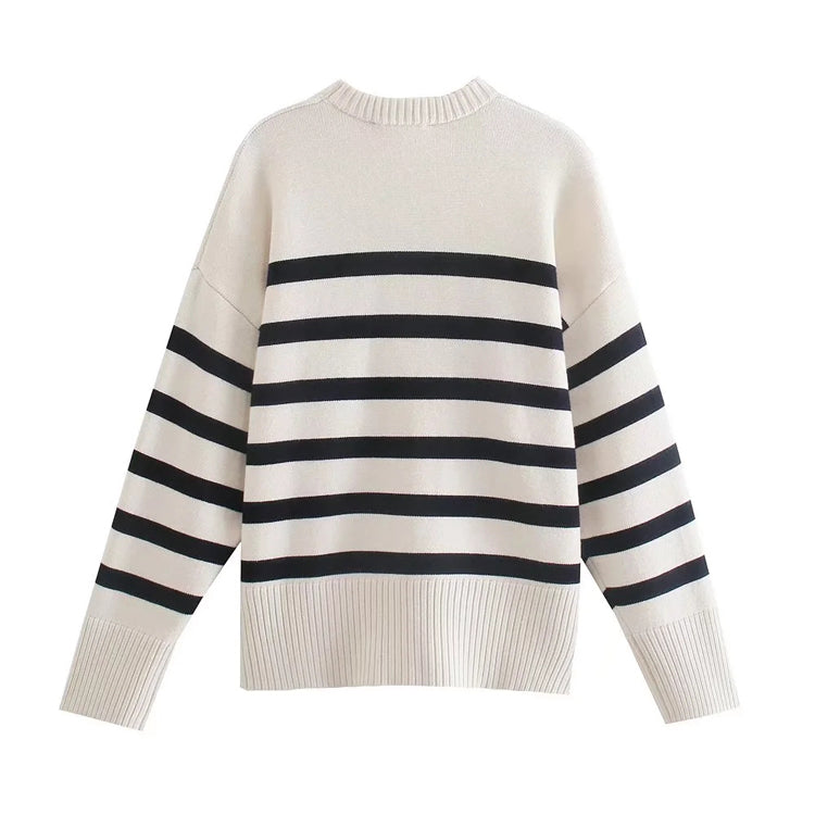 Lockerer und vielseitiger, lässiger, gestreifter Pullover 7478 im Lazy-Style
