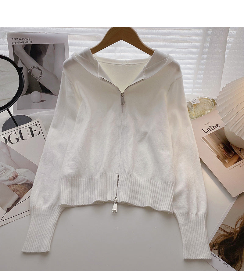 Cardigan tricoté à manches longues et capuche 6578