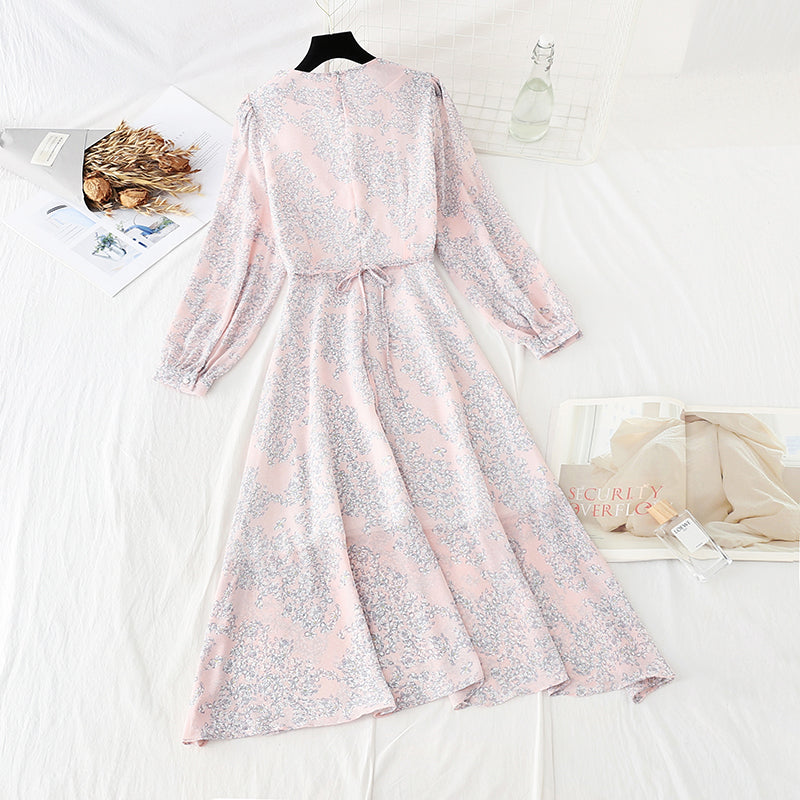 With coat and chiffon floral dress, it looks thin and fits inside 4842