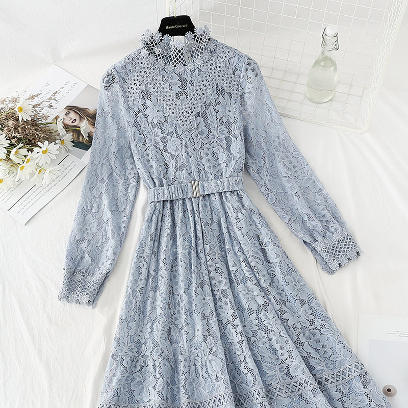 Robe en dentelle cousue style doux jupe à fond mince tempérament femme 4094