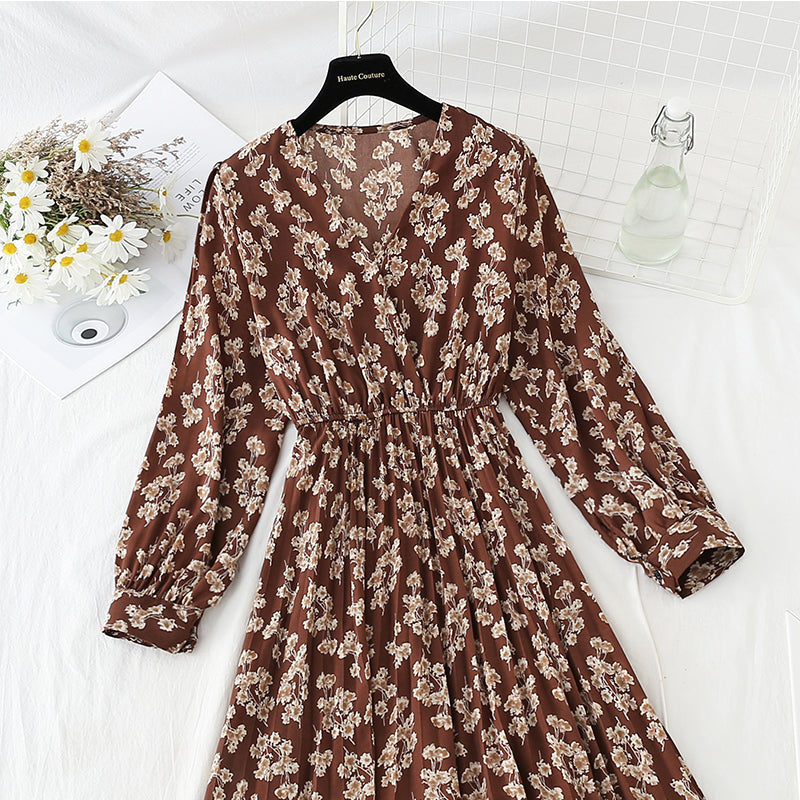 French V-neck pleated floral dress Vintage 4827