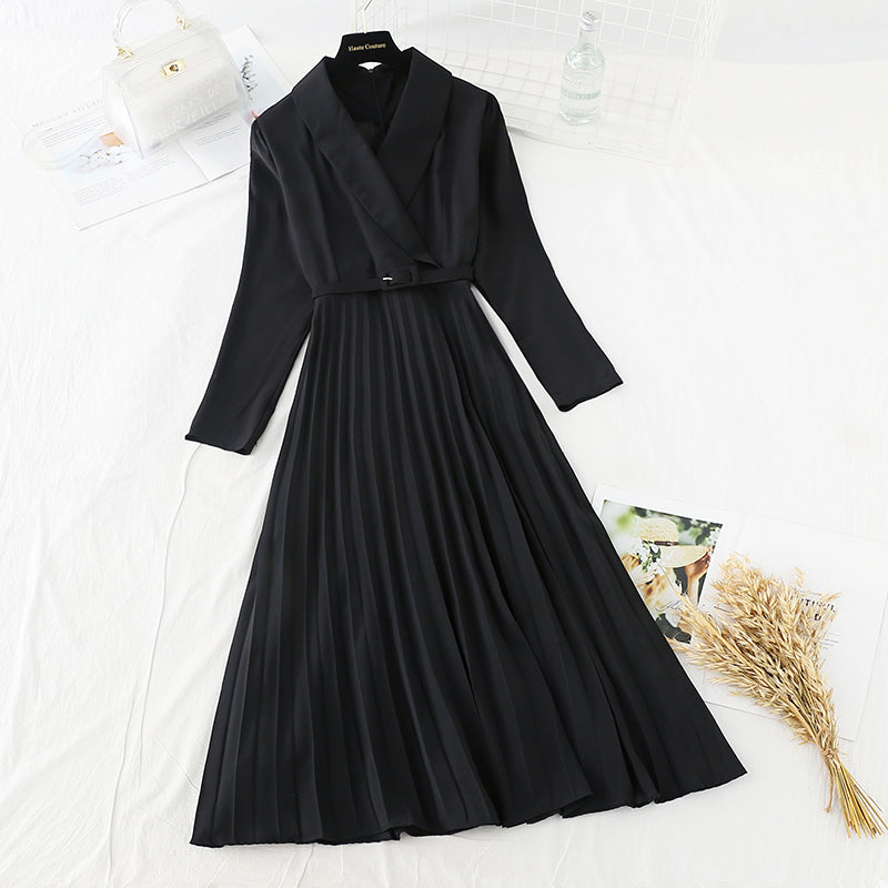 Robe coupe-vent douce à taille fine, revers, jupe plissée coupe-vent familière légère 3868