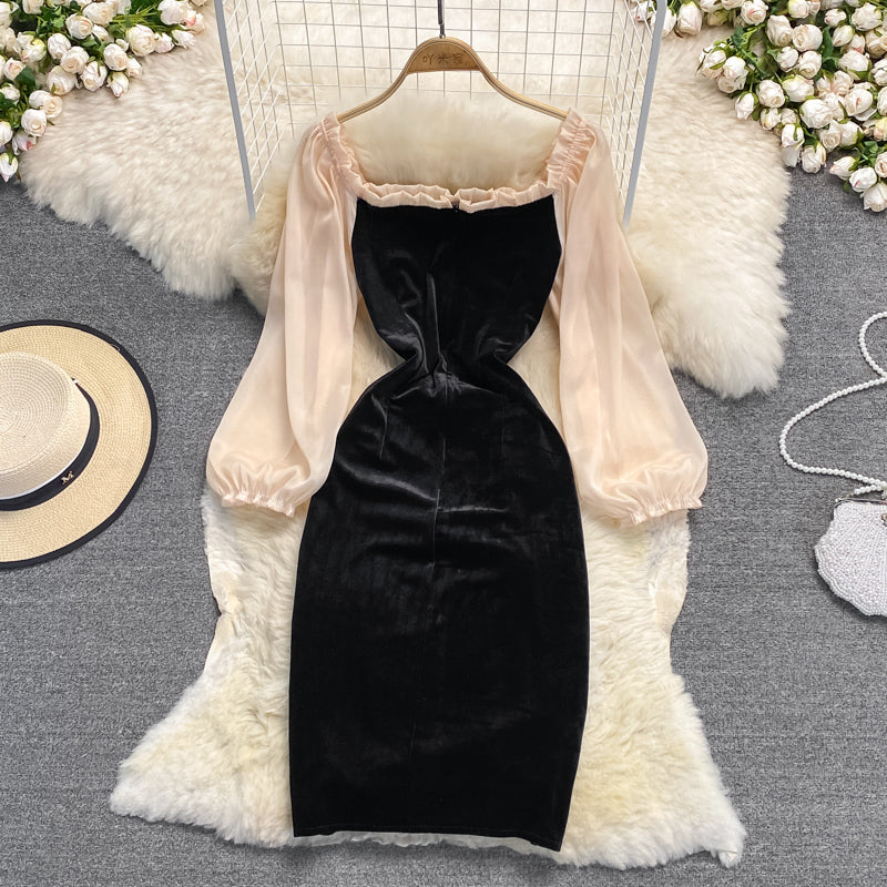 Robe en velours taille haute à col carré 3765