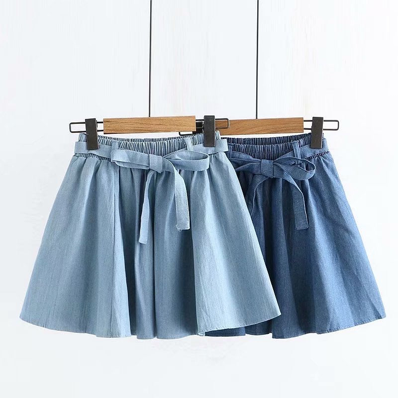Nouveau style, jolie petite jupe en jean fraîche, jupe MINI taille élastique pour étudiantes 3613