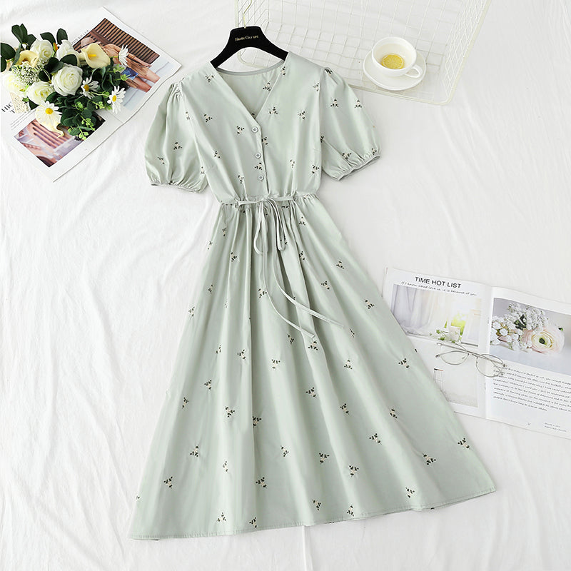 Robe en coton et lin brodée avec jupe pour pause thé du premier amour 4273
