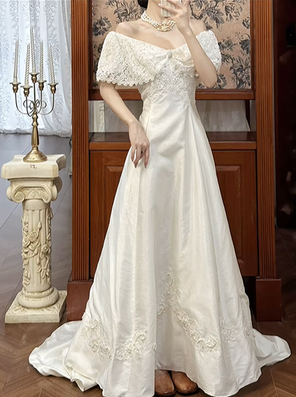 Ivory Vintage Satin A‑Line Wedding Prom Dress, Off‑the‑Shoulder Wide Lace Cape Collar, Pearl Bow, Floral Lace Appliqués Long Train gh8705