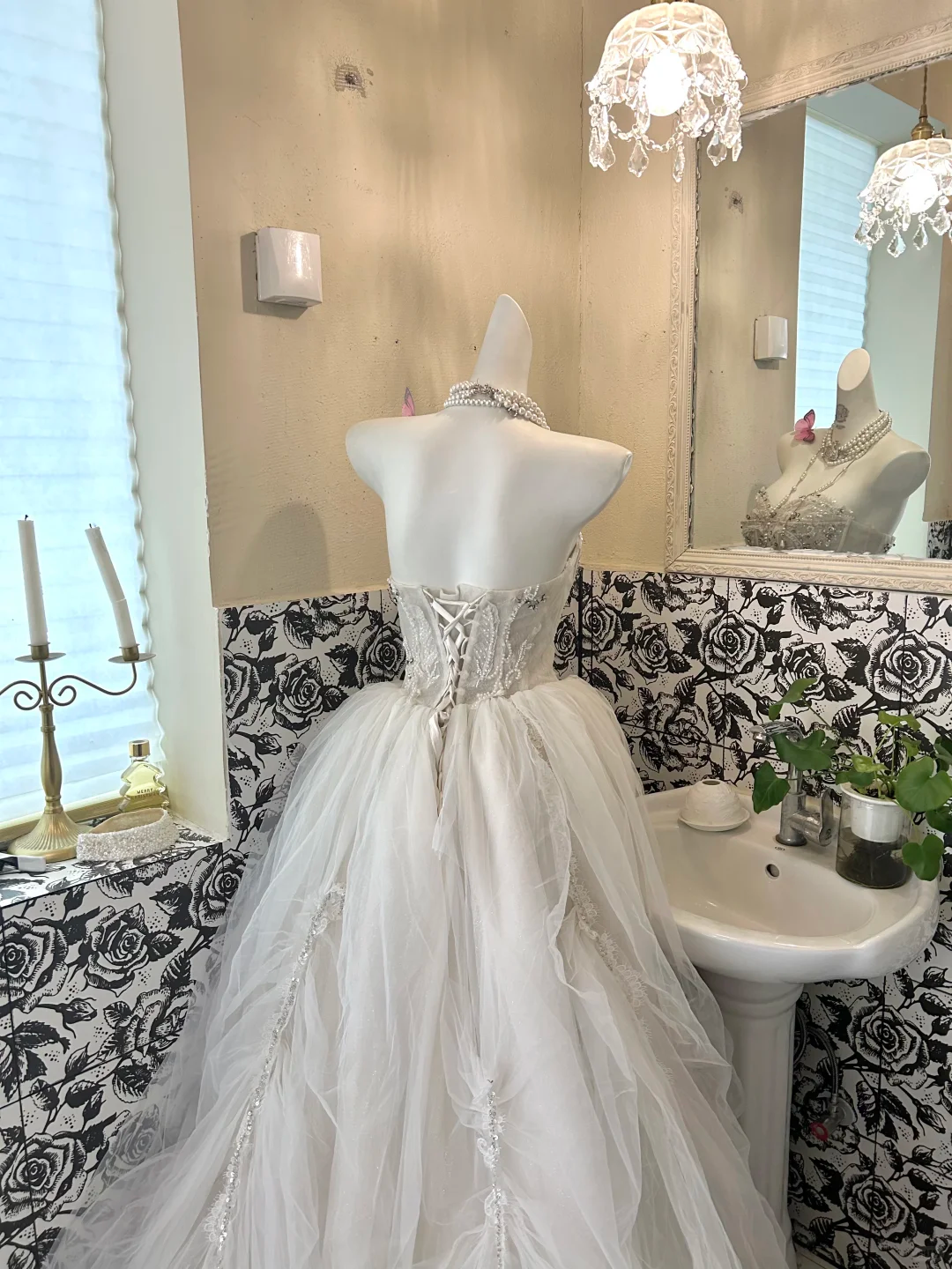 Ivory Strapless Waist-Cinched Full Flared Skirt Elegant Romantic Dress, Wedding Gown gh7650