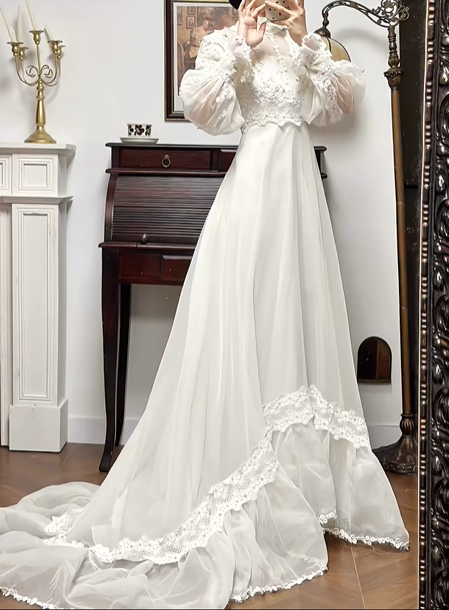 Ivory Vintage Tulle Wedding Gown, Ruffled High Neck, Lace‑Inset Sheer Lantern Long Sleeves, Lace Appliqués Empire Waist, Flowy Tulle Full‑Length Skirt, Double‑Layer Lace Ruffled Hem, Bridal Prom Dress gh8762