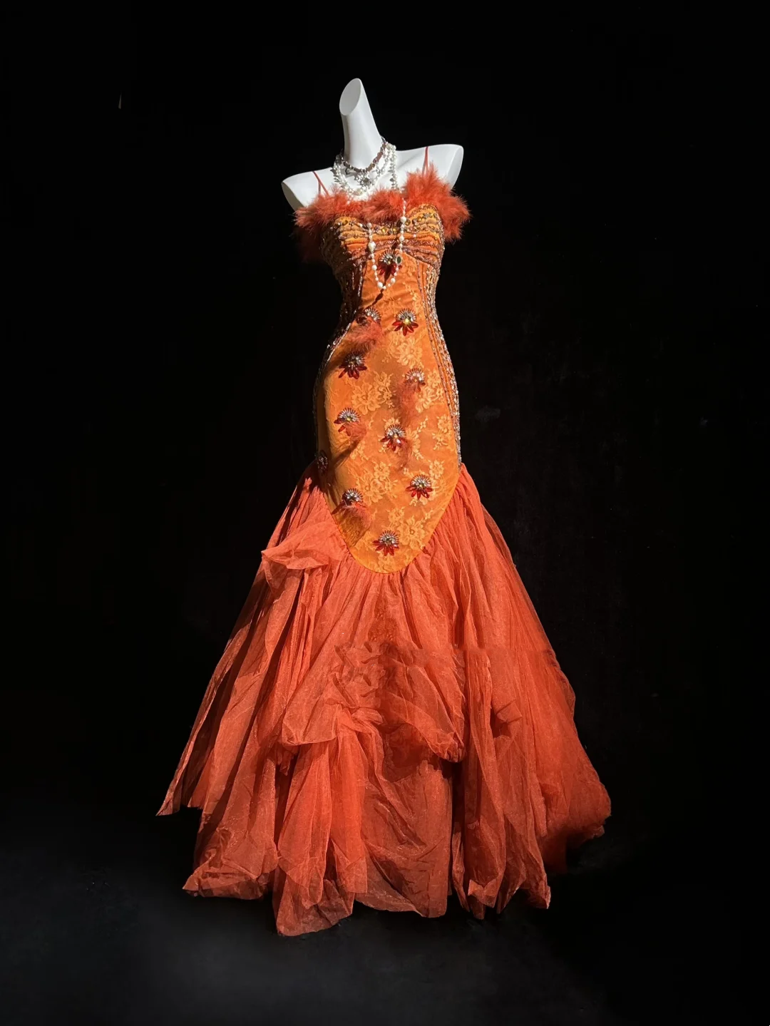 ✨Girlhomeshops-Orange Spaghetti Strap Mermaid Gown Feather 3D Beaded Floral gh10139