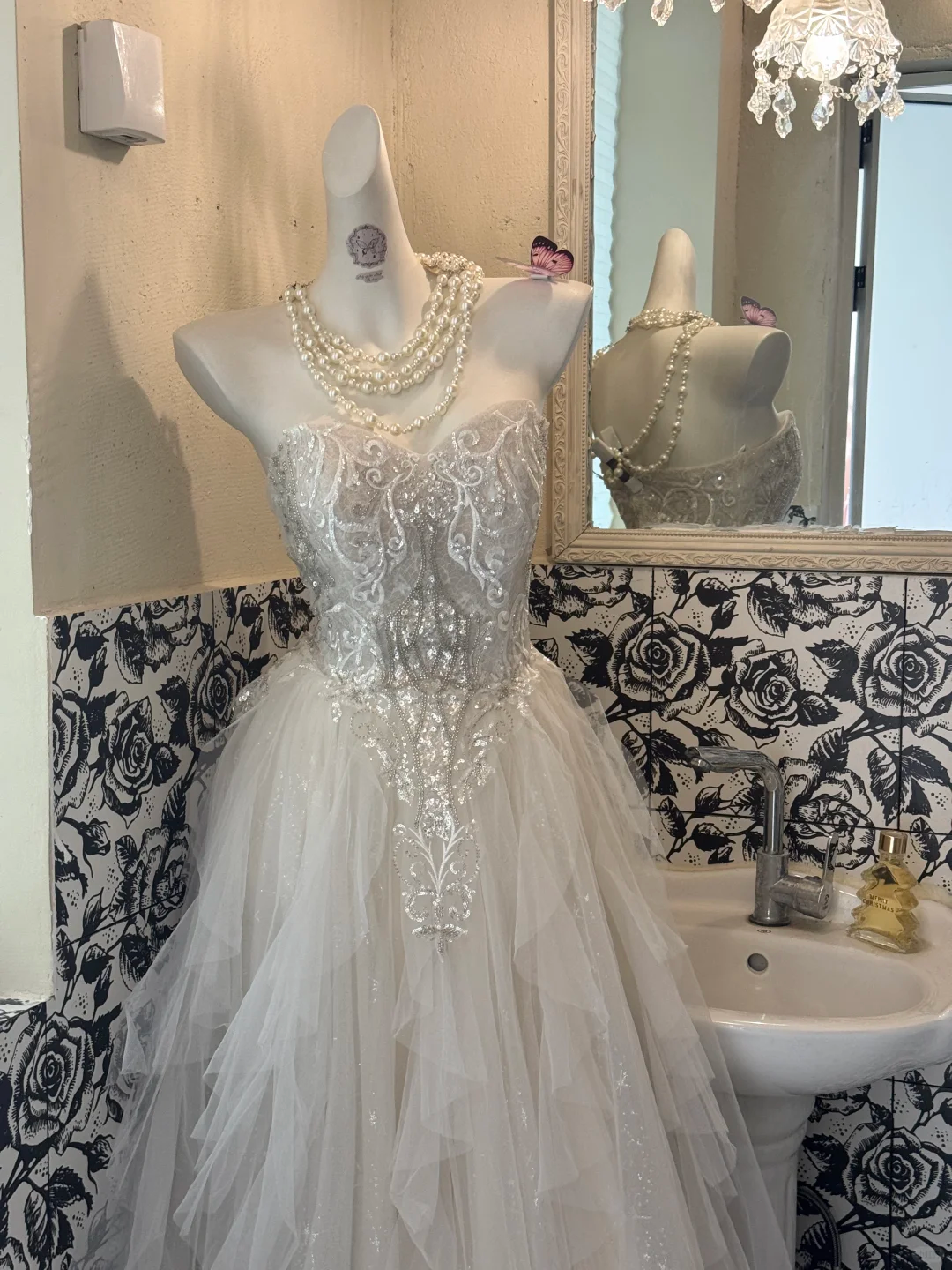 Light Gray Apricot Strapless Waist-Cinched Tiered Cake Skirt Long Vintage Romantic Dress, Wedding Gown gh7502
