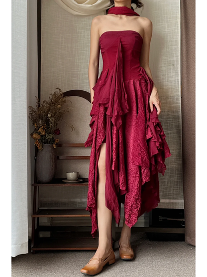 Burgundy‑Strapless‑Asymmetrical‑Gown Detachable‑Halter‑Sash Crinkle‑Textured‑Fabric Multi‑Layer‑Tattered‑Ruffle‑High‑Slit‑Skirt Retro‑Boho‑Photoshoot‑Evening‑Dress gh8853