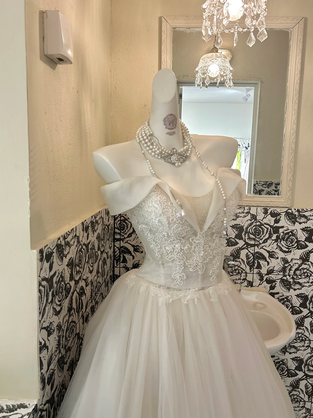 Ivory Off-the-Shoulder Waist-Cinched Voluminous Princess Full Skirt Long Romantic Dress, Wedding Gown gh7689