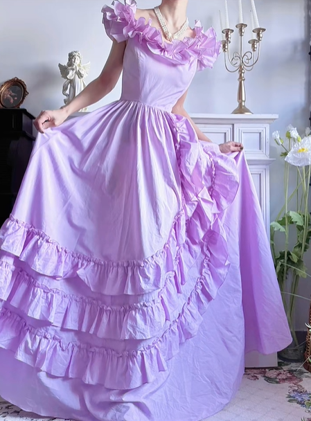 Lavender Vintage Ball‑Gown Prom Dress, Off‑The‑Shoulder Ruffle Bubble Sleeves, High‑Waist Fitted Bodice, Multi‑Tier Ruffled Voluminous Skirt, Taffeta Fabric, Manor‑Style Evening Gown gh8823