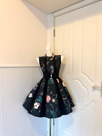 Black Floral Print Homecoming Dress Sleeveless High Neck A-Line Cocktail Party Gown gh9377
