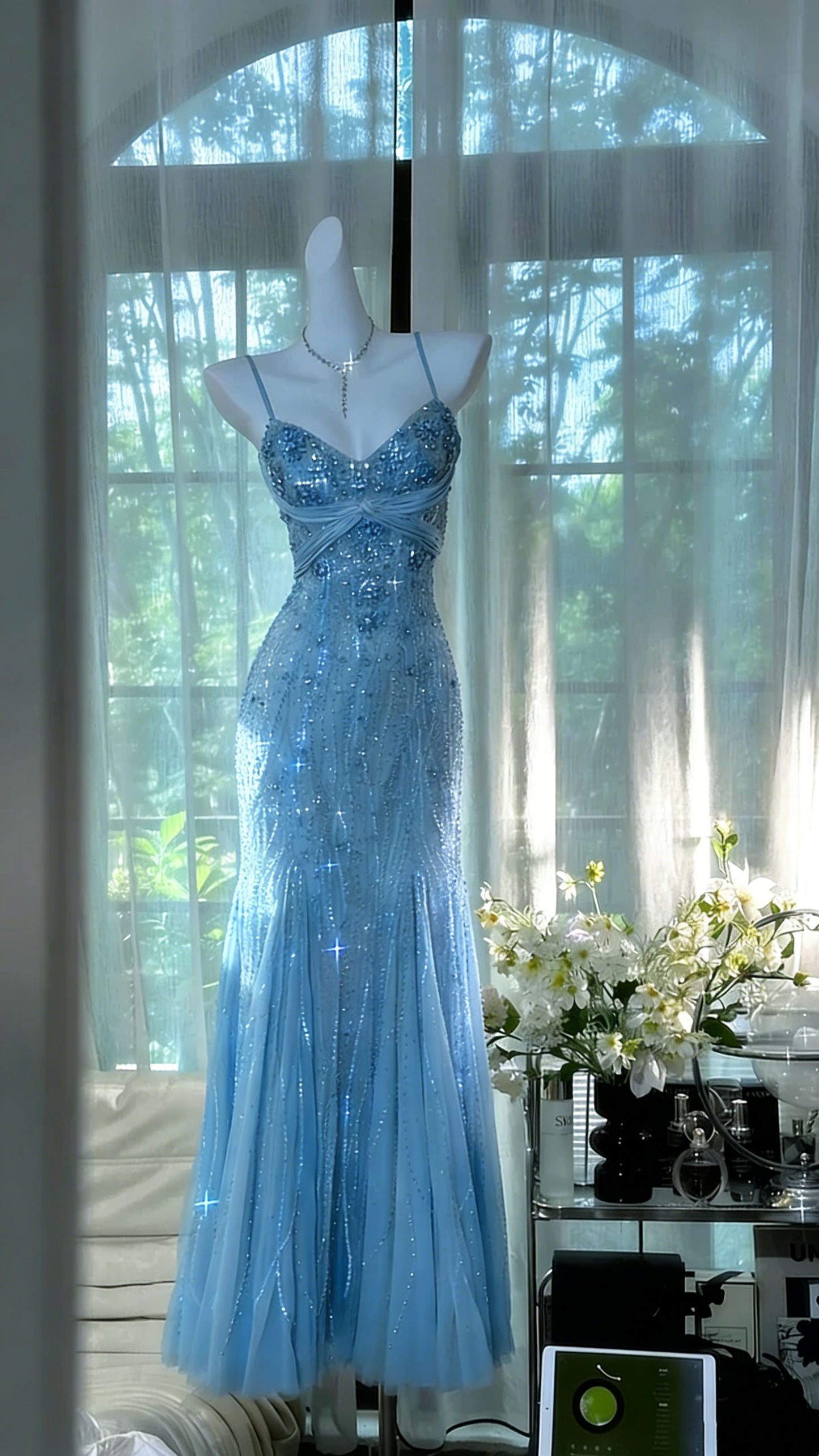 Vintage, langes, elegantes Chiffonkleid mit Perlenstickerei, ideal für Homecoming, Ball, Abendveranstaltungen, Geburtstagsfeiern, Dates oder Abschlussbälle (gh4681).