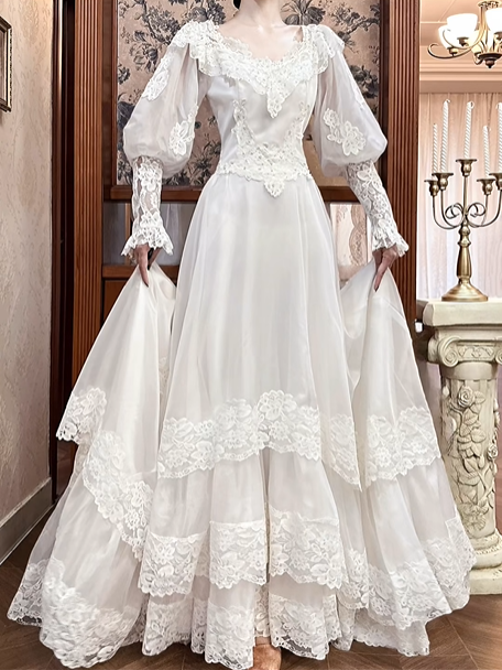 Ivory Vintage Tulle Wedding Prom Dress, V‑Neck Ruffled Lace Trim, Puff Lace Long Sleeves, Multi‑Tier Lace Bands, A‑Line Long Train gh8692