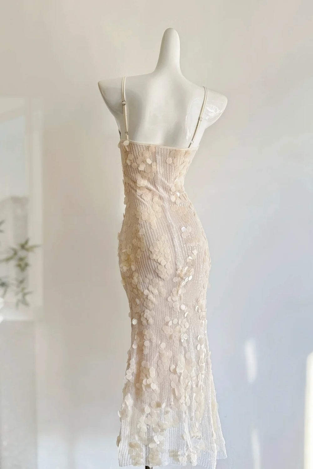 Soft Gold Scale Light Spaghetti Strap Sequin Mermaid Maxi Dress gh6919