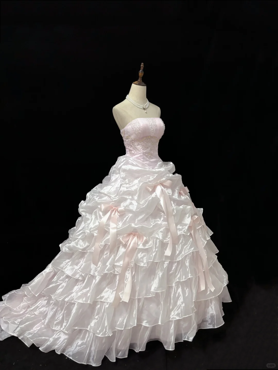 Blush Pink Strapless Romantic Gown, Fitted Waist, Fluffy Tiered Skirt, Wedding Dress & Bridal Gown gh8181