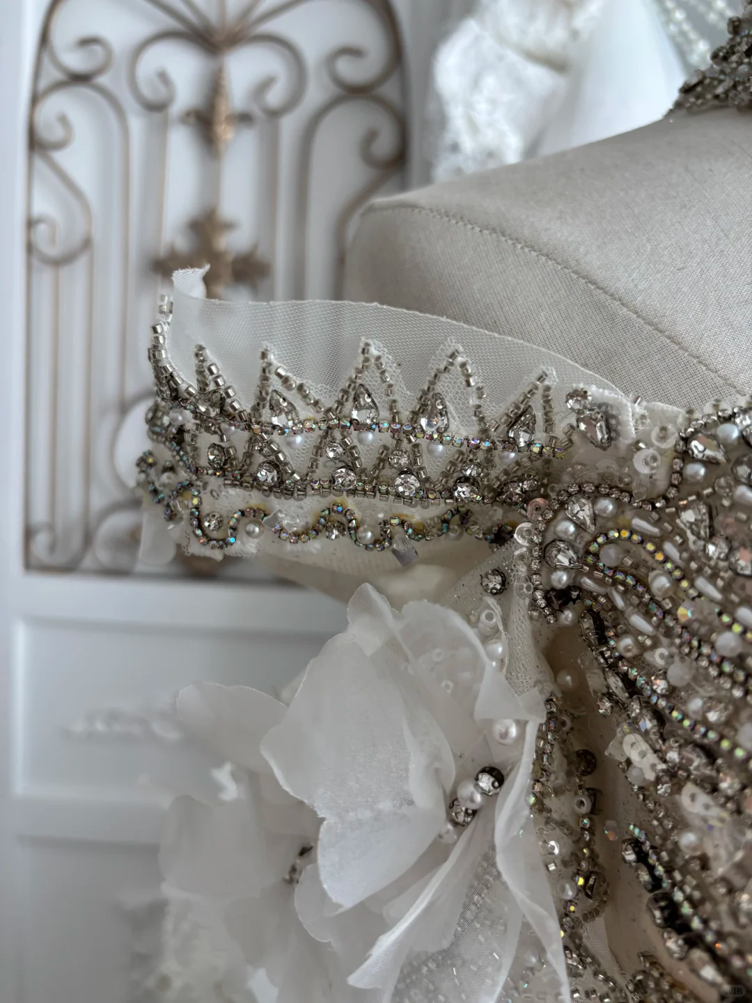 White One Shoulder Gown with Silver Beadings, Waist-Cinched Design & Floor-Length Train Skirt, Prom Gown, Evening Gown & Bridal Wedding Gown gh7354