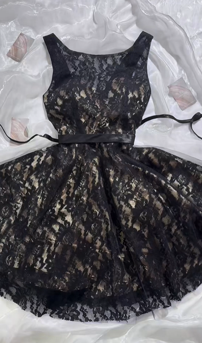 Elegant Vintage Short Prom & Evening Party Dress, Black Lace Spaghetti Straps, Fitted Waist Silhouette gh8573