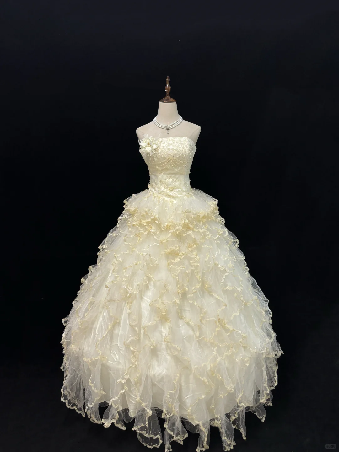 Light Yellow Strapless Beaded Cinched Waist Voluminous Tiered Skirt Long Romantic Dress, Wedding Gown gh7964