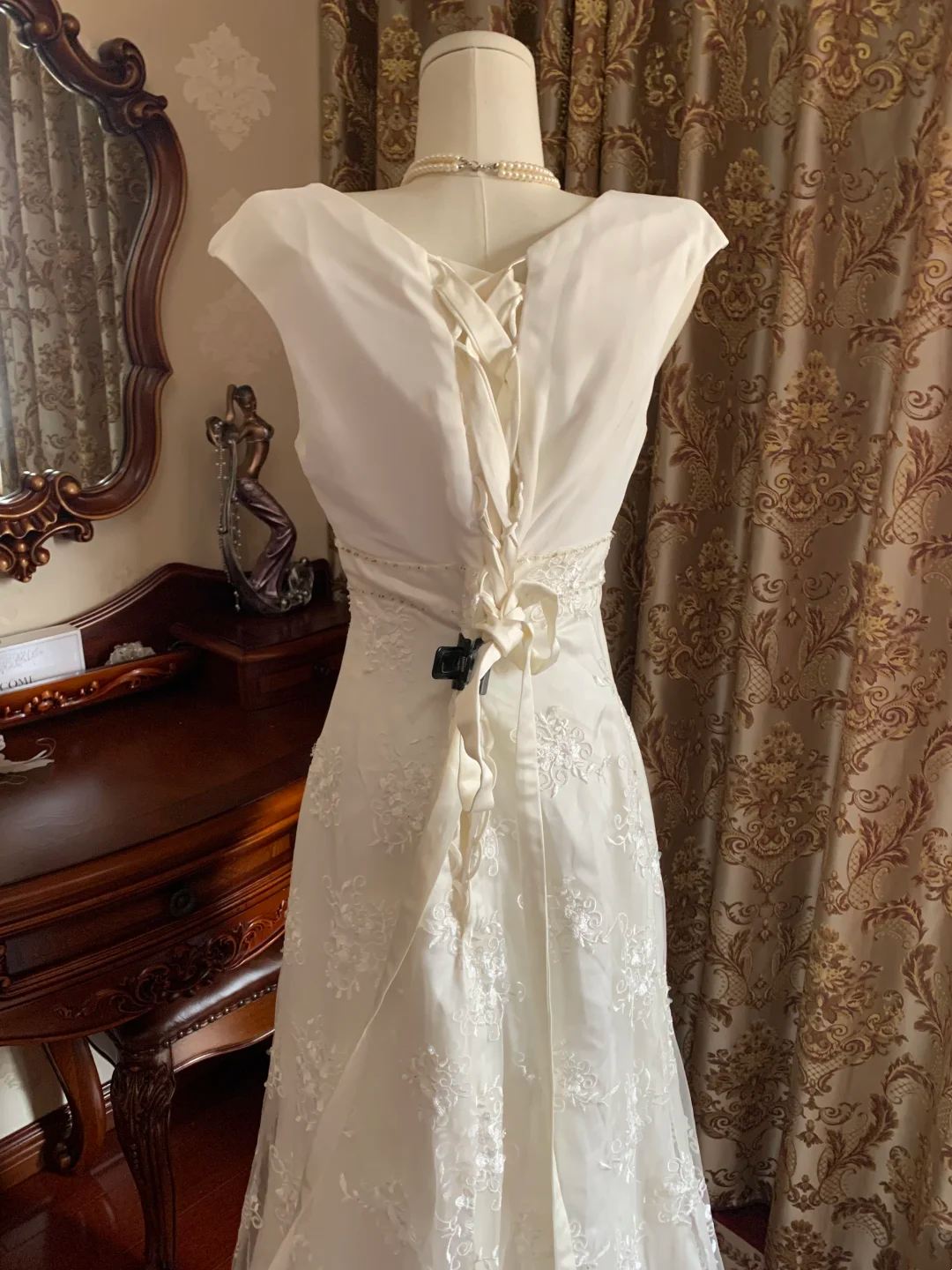 White Waist-Cinched Elegant Vintage Prom Dress, Wedding Gown gh7246