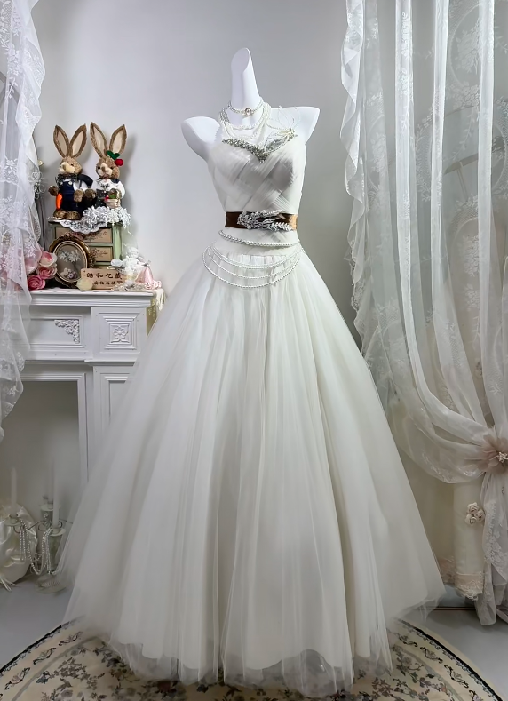 White Strapless Wedding Dress, Ruched Bodice With Beaded Rhinestone, Vintage Brown Embroidered Sash Multi Pearl Chain Voluminous Tulle A-Line Bridal Gown gh9267