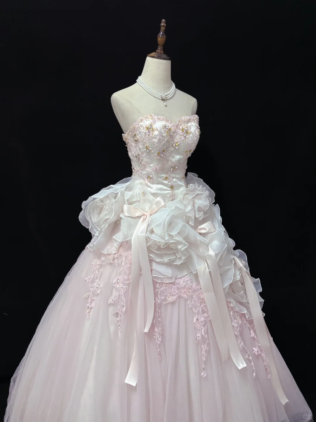 Blush Pink Strapless Gown With Floral Details & Voluminous Skirt, Luxury Romantic Wedding & Bridal Dress gh8186