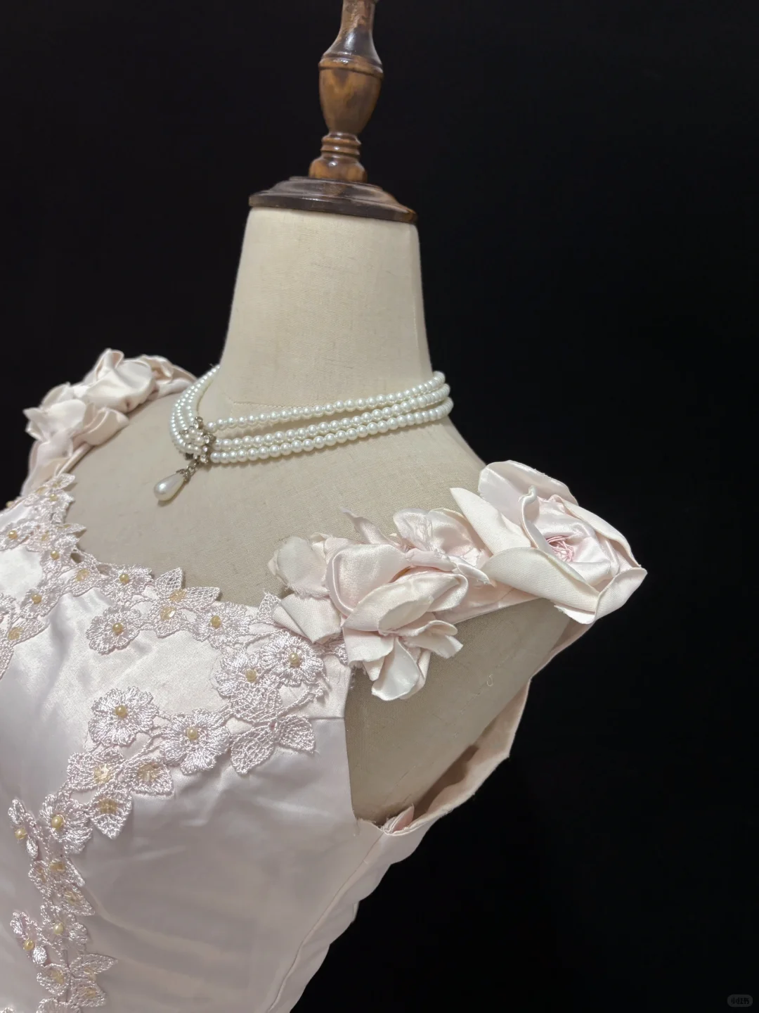 Blush Pink Spaghetti Strap Gown with Bow Detail, Cinched Waist, Embroidered Voluminous Vintage Skirt, Romantic Dress, Wedding Gown gh8102