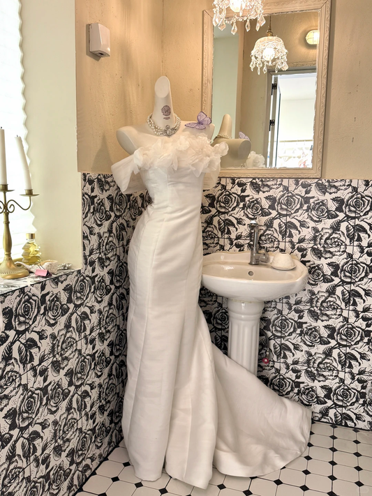 Ivory Off-the-Shoulder Waist-Cinched Figure-Flattering Sexy Mermaid Skirt Long Romantic Dress, Wedding Gown gh7742