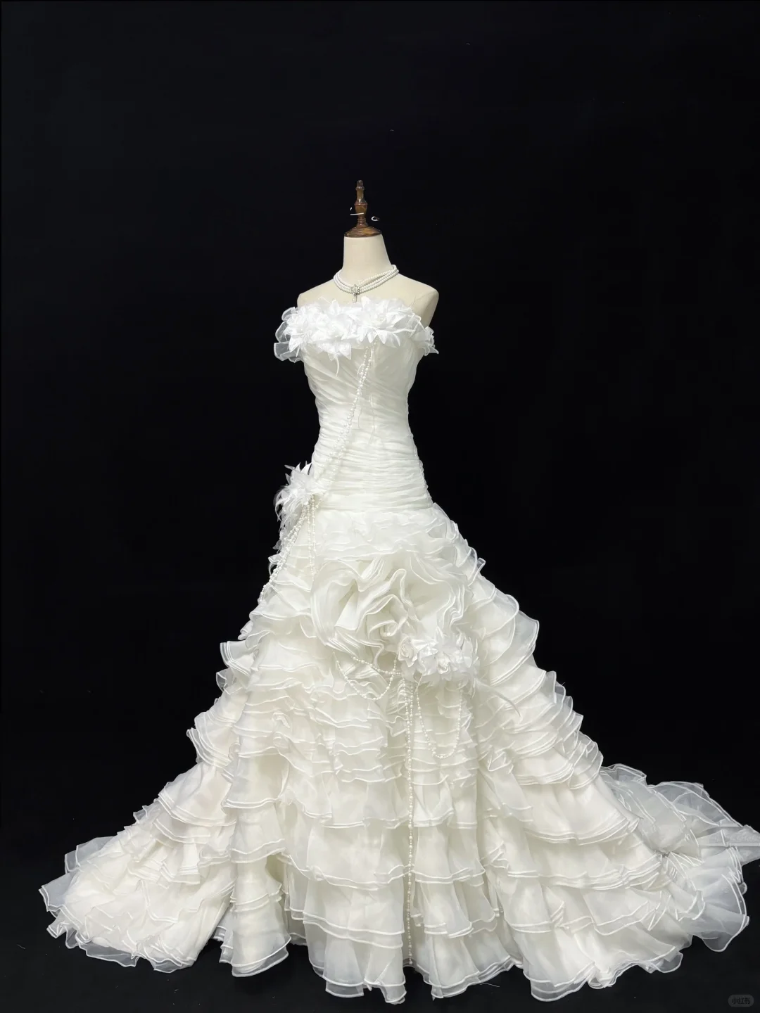 Off-White Strapless 3D Floral Cinched Waist Fitted Tiered Skirt Long Romantic Dress, Wedding Gown gh7968