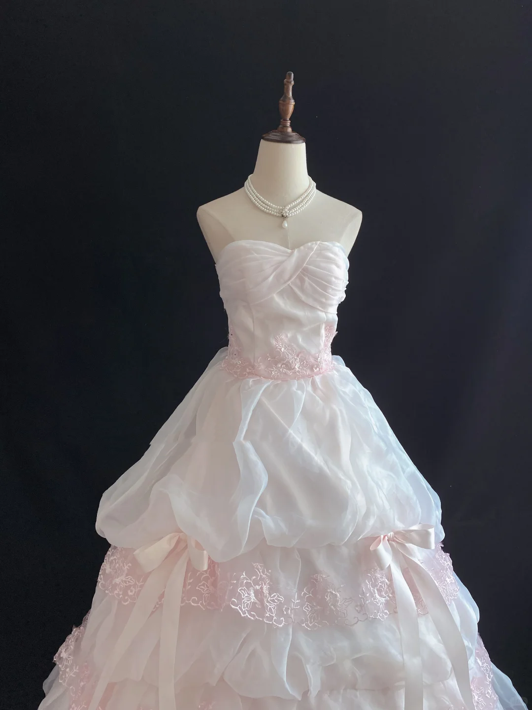 Blush Pink Strapless Elegant Romantic Gown, Cinched Waist, Voluminous Princess Skirt, Wedding Dress & Bridal Gown gh8148