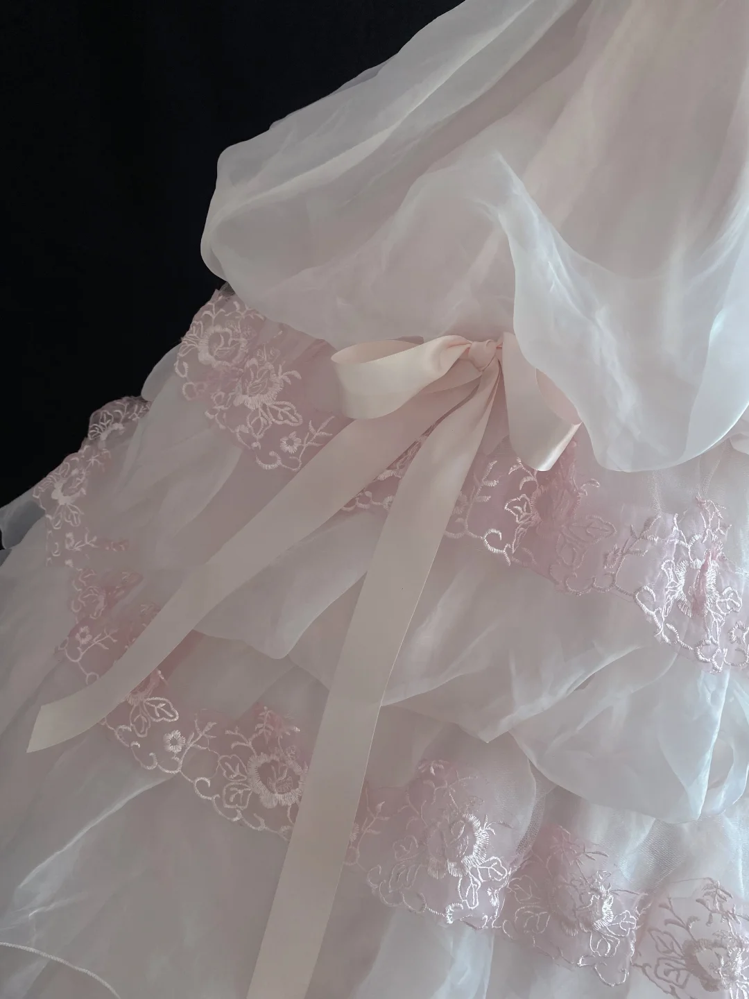 Blush Pink Strapless Elegant Romantic Gown, Cinched Waist, Voluminous Princess Skirt, Wedding Dress & Bridal Gown gh8148
