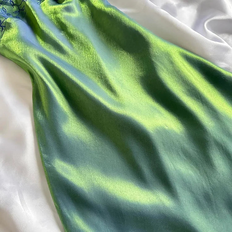 🔮✨Robe de soirée longue en satin irisé violet foncé et bleu brillant scintillant superbe unique élégant délicat floral robe de bal robe de soirée robe de fête d'anniversaire robe de bal gh3917