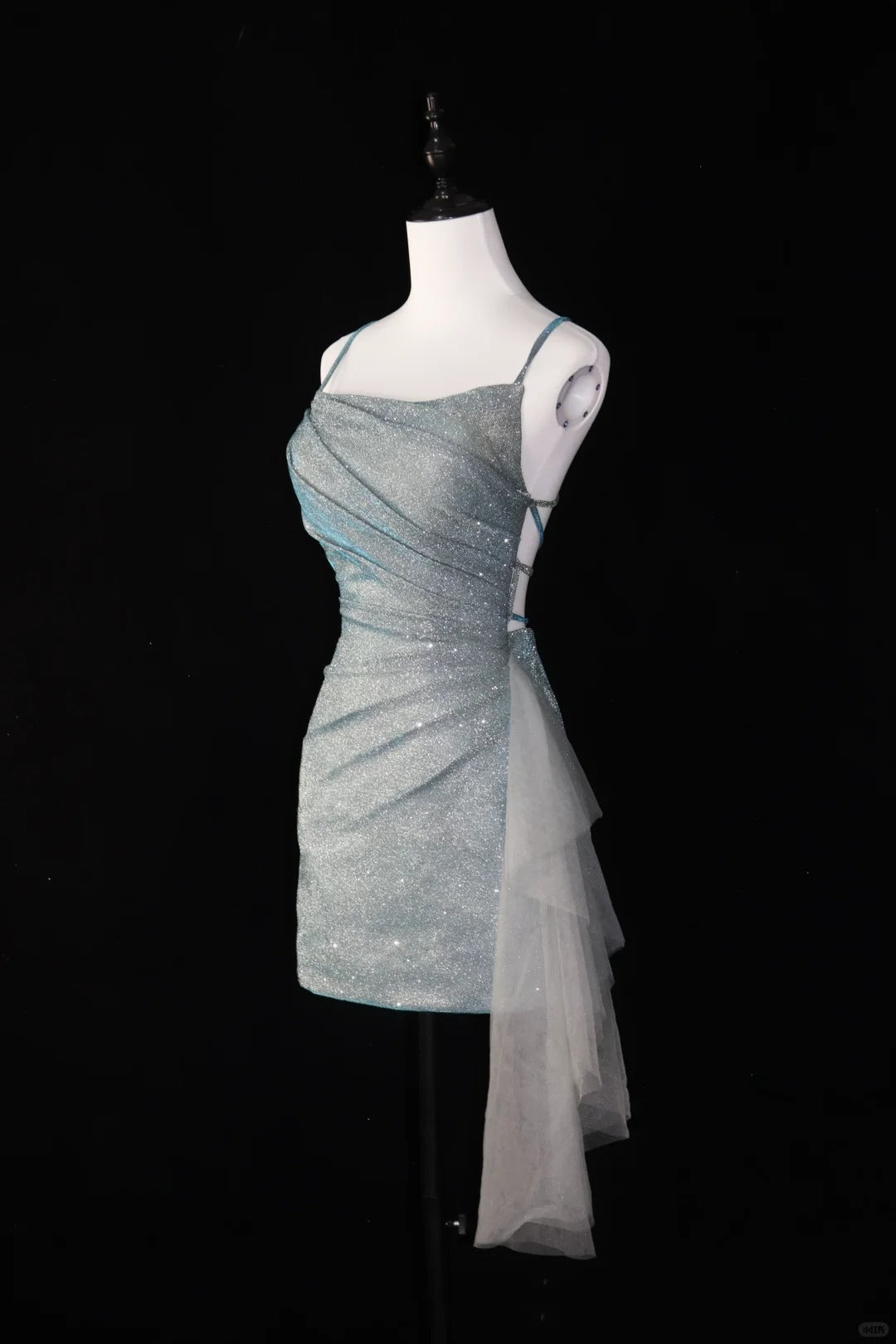 Silbernes funkelndes Homecoming-Kleid, rückenfrei, kurzes Ballkleid, Abendkleid, Partykleid, gh4541