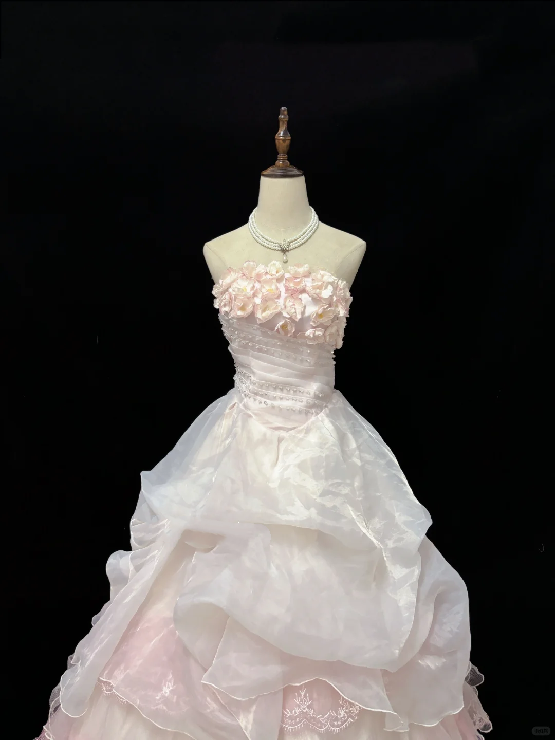 Blush Pink Strapless with Floral Details, Cinched Waist, Voluminous Tiered Princess Skirt Long Romantic Dress, Wedding Gown gh8065