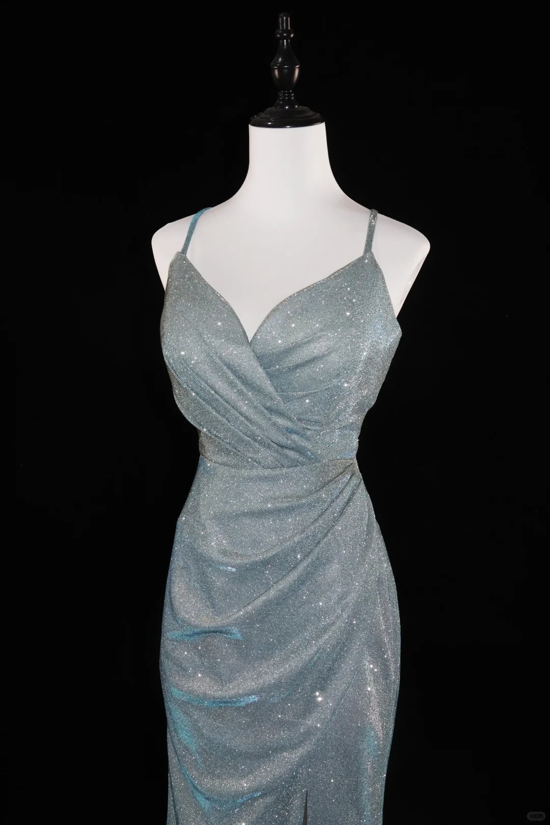 Silbernes, glänzendes Meerjungfrauen-Abendkleid mit schmaler Passform und langer Satin-Ballkleid-Abschlussballkleid gh4545