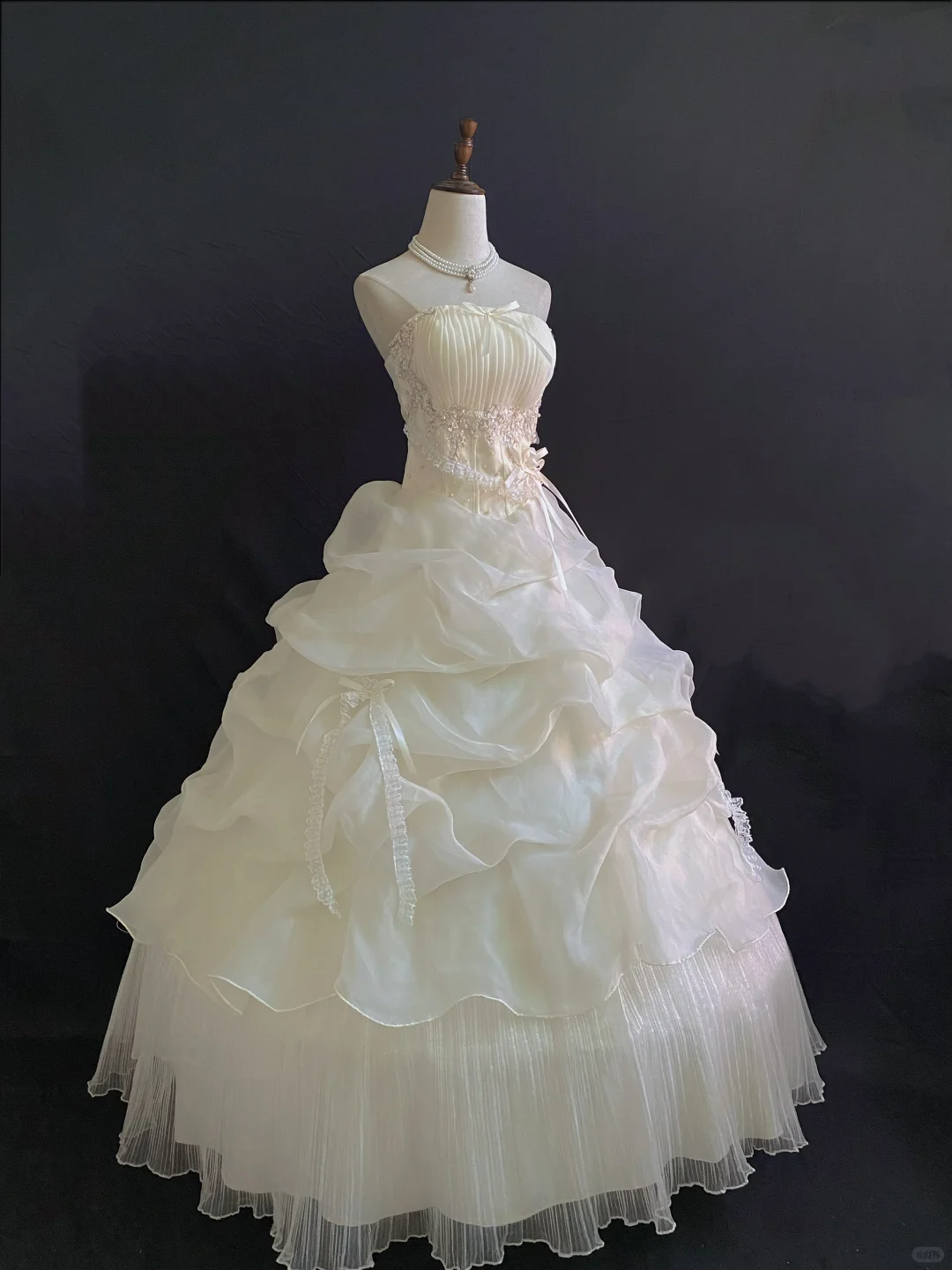 Light Apricot Strapless Romantic Gown with Cinched Waist and Voluminous Princess Skirt, Wedding Dress & Bridal Gown gh8235