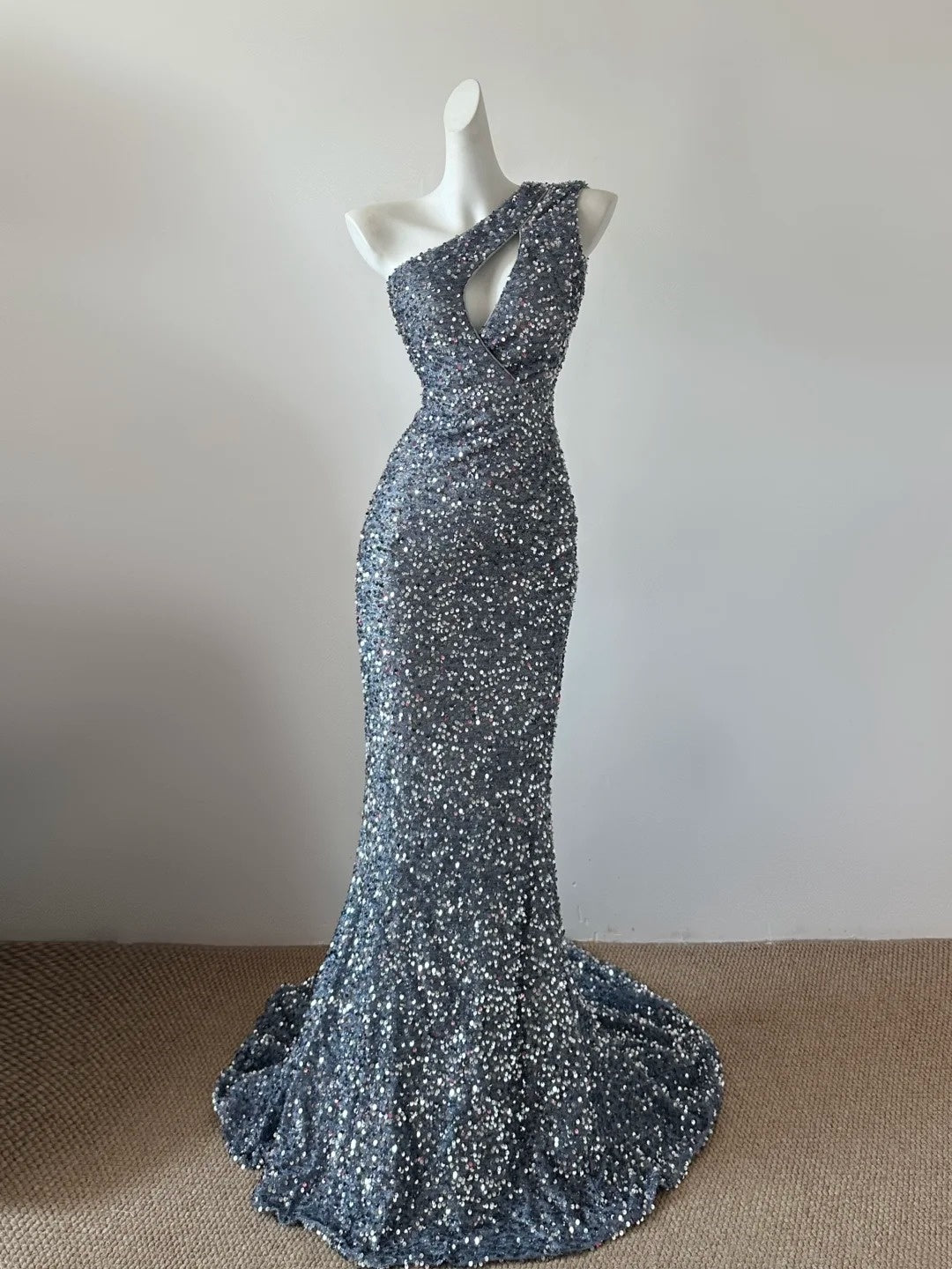 Silber glänzendes, modisches, langes Pailletten-Ballkleid, Abendkleid, Partykleid gh4837
