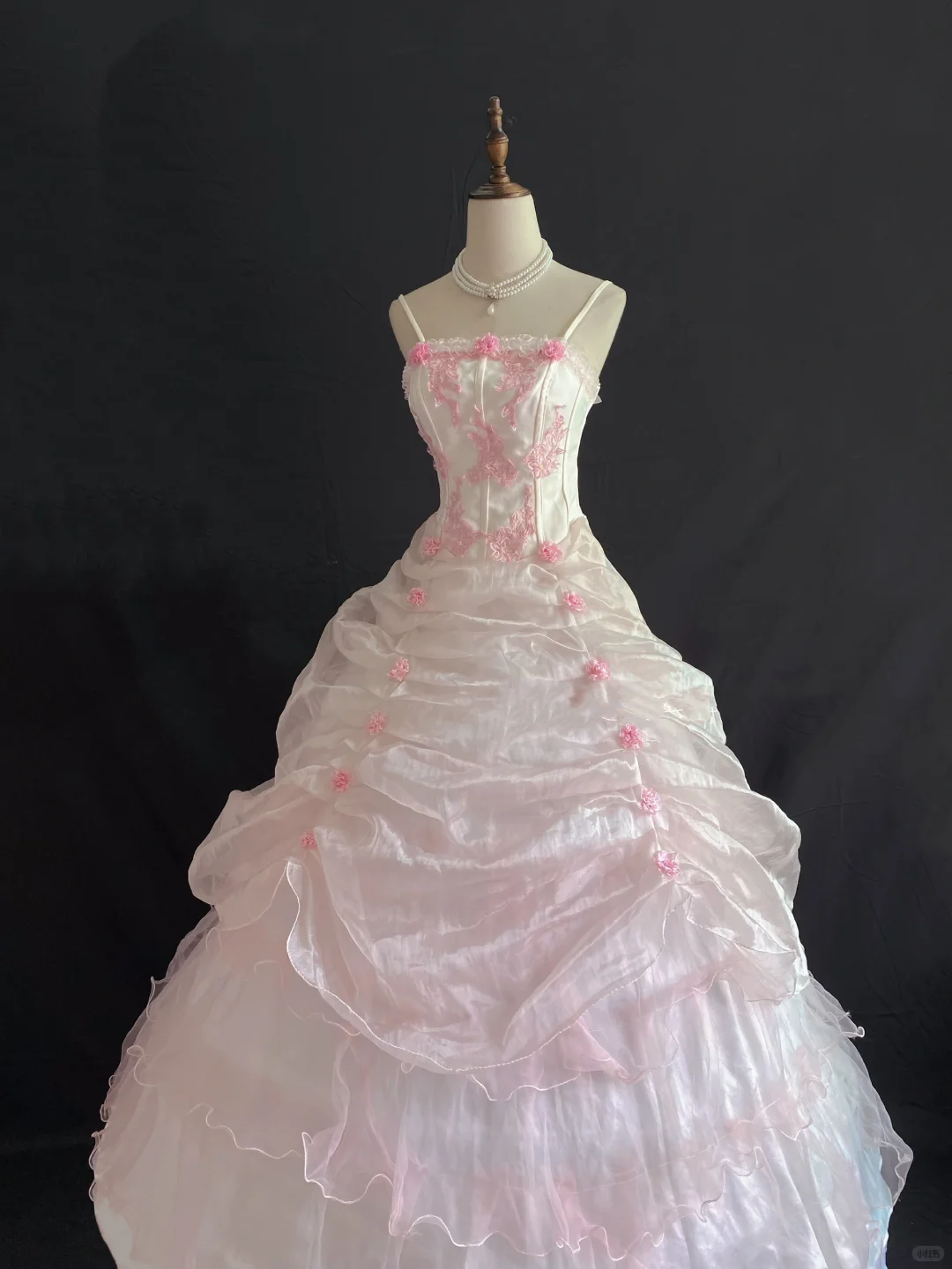 Blush Pink Spaghetti Strap Embroidered Romantic Gown, Fitted Waist, Voluminous Princess Skirt, Wedding Dress & Bridal Gown gh8263