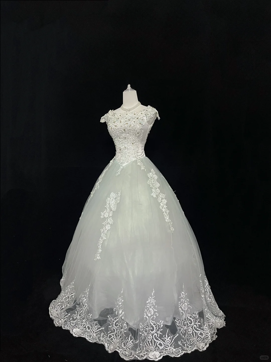 Light Green Embroidered Cinched Waist Voluminous Skirt Long Romantic Dress, Wedding Gown gh8048