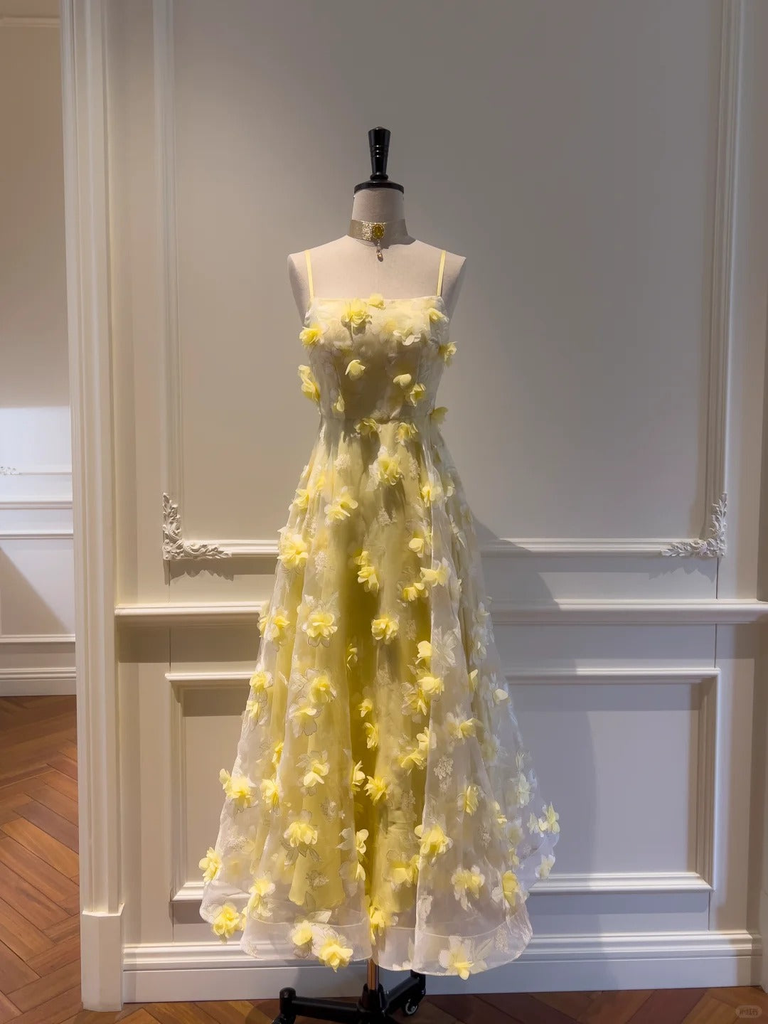 girlhomeshops - Robe de bal longue en mousseline de soie à fleurs jaunes gh5579