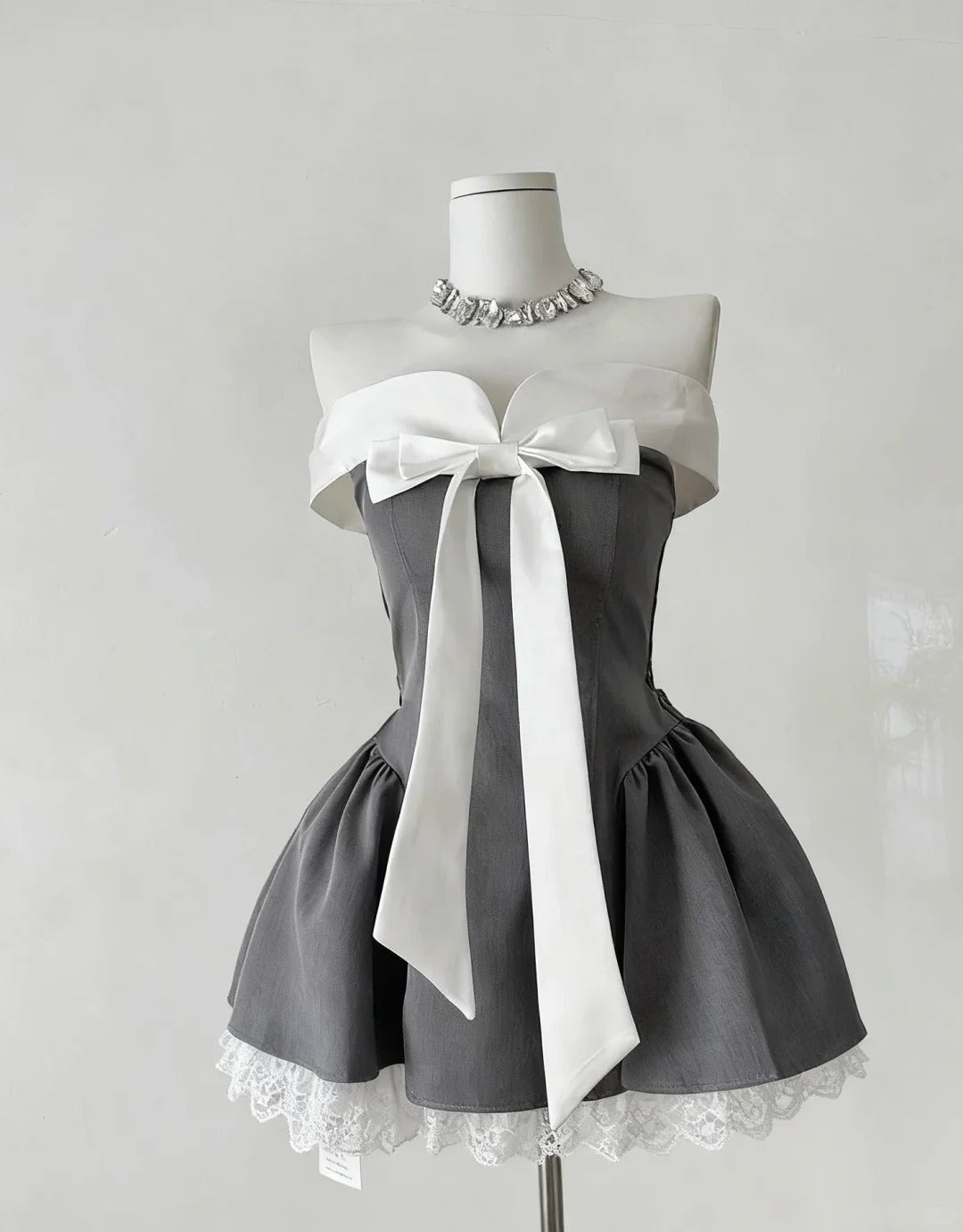 girlhomeshops--Gray Sweet Short Satin Lace Homecoming Dress gh5688