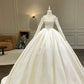 Girlhomeshops – Ein Must-have für minimalistische Bräute! Schlichtes Satin-Brautkleid mit langen Ärmeln gh5440