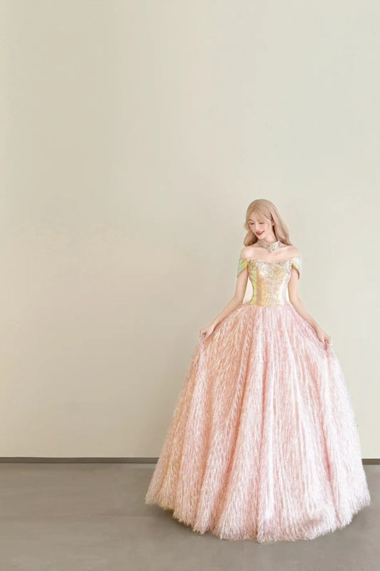 girlhomeshops-Vintage Abendkleid im Court-Stil mit schulterfreiem Ausschnitt in Rosa und Goldkontrast gh6027